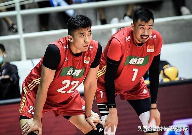 包含和平精英传奇谢幕，球迷泪洒赛场的词条