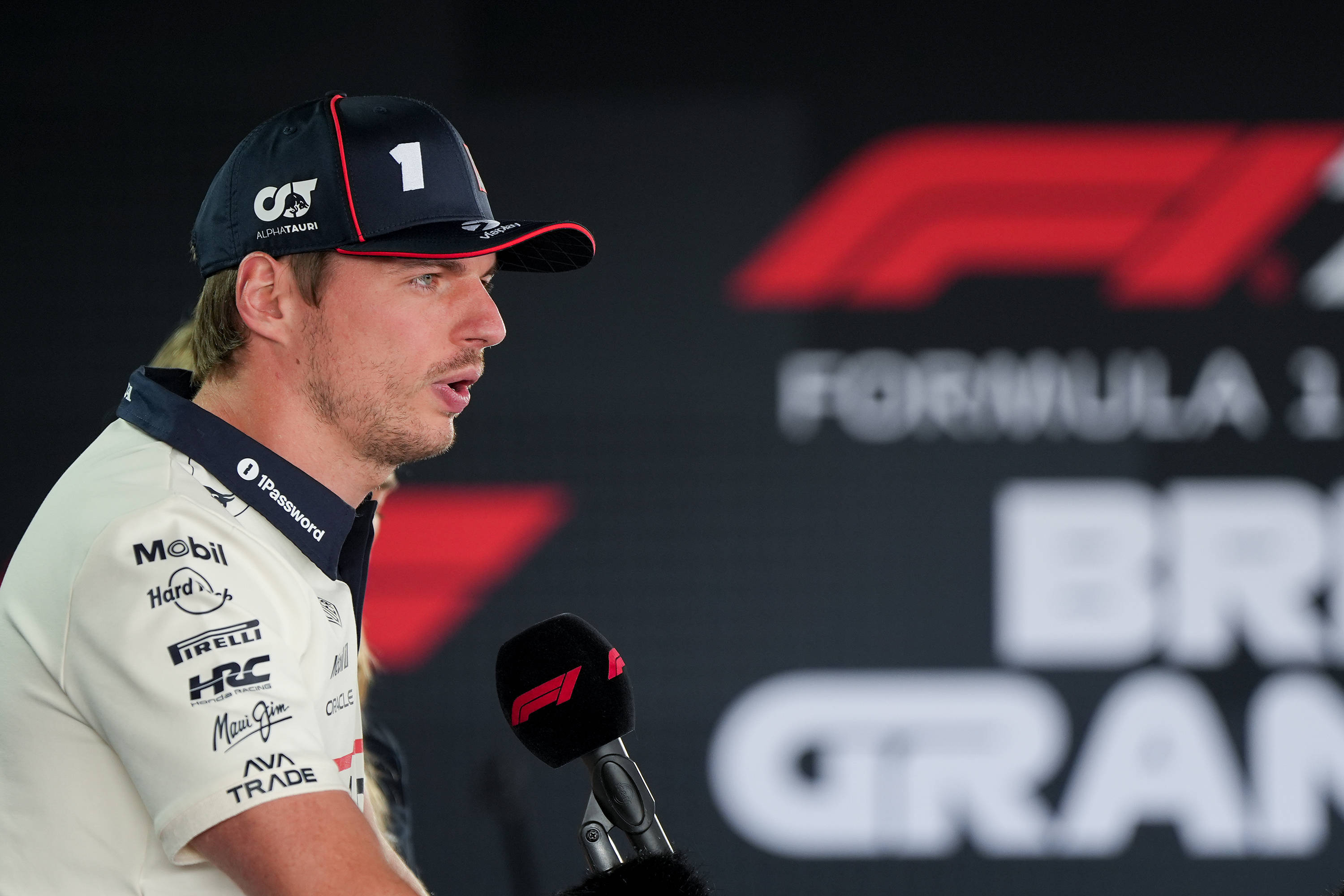 雷诺车队轻取哈斯车队,维斯塔潘带队取胜的简单介绍 雷诺车队轻取哈斯车队,维斯塔潘带队取胜的简单介绍