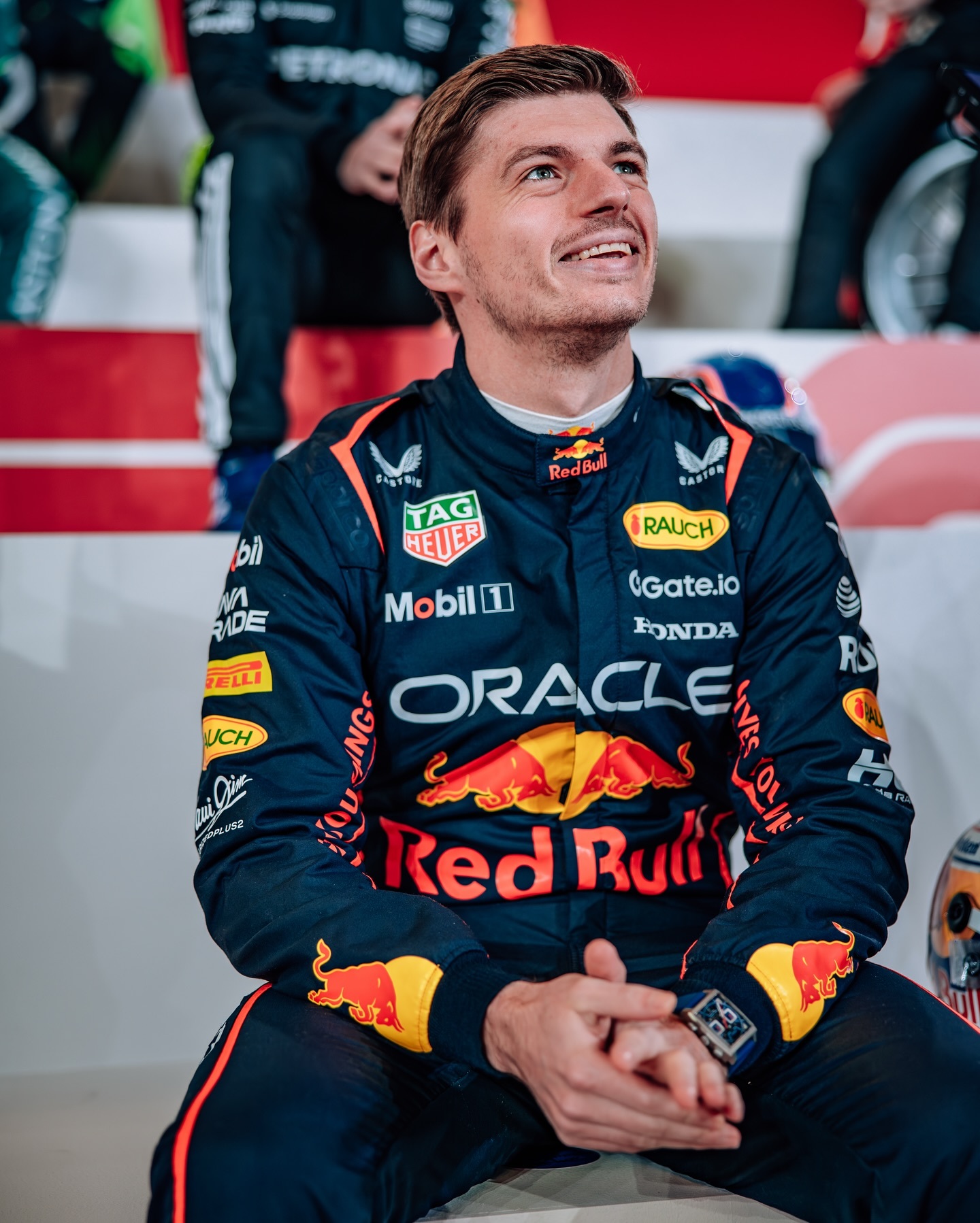 迈凯伦绝杀雷诺车队，汉密尔顿统治全场