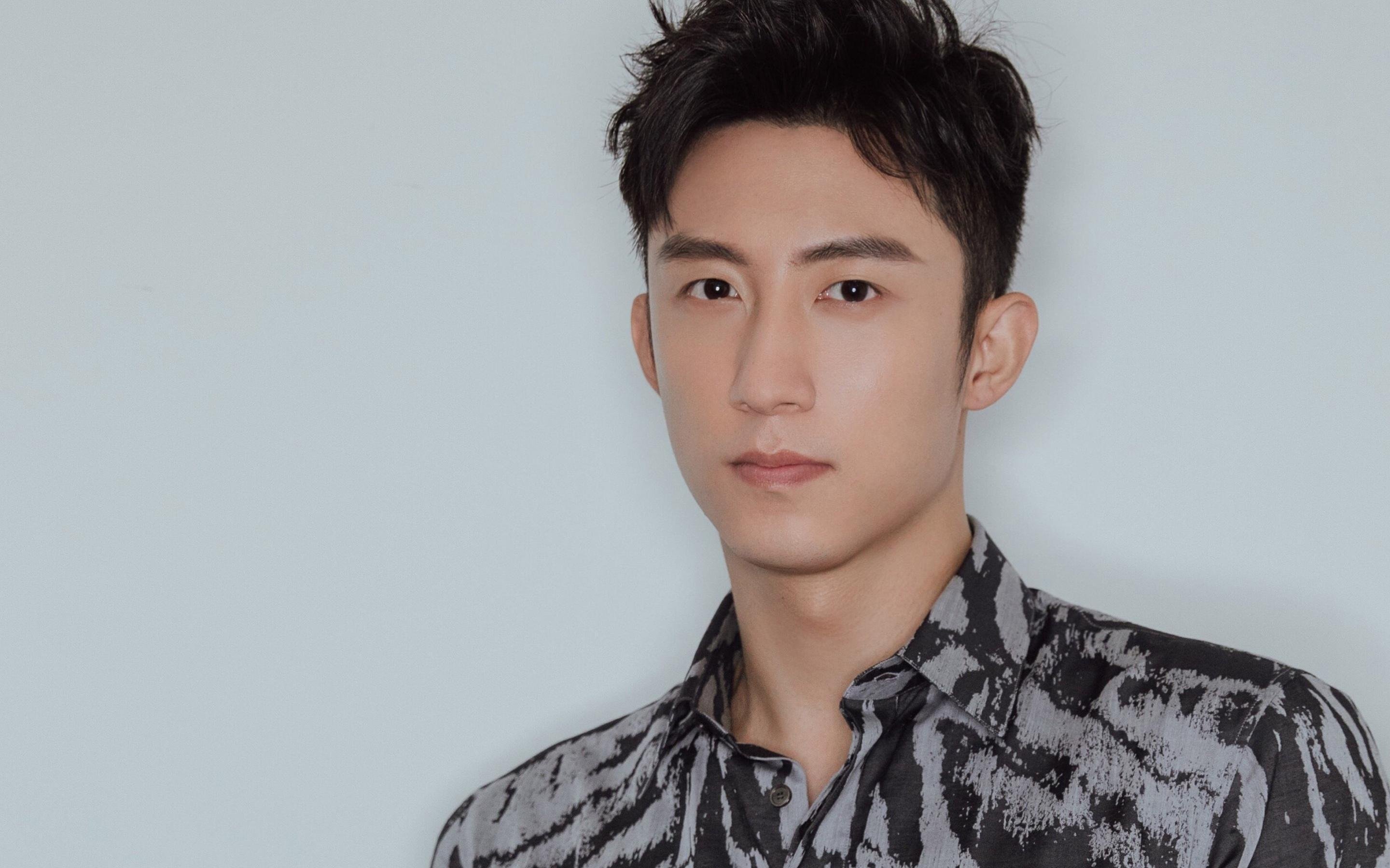 拉丁韵律VS波兰意志，F1街道赛上的节奏之战