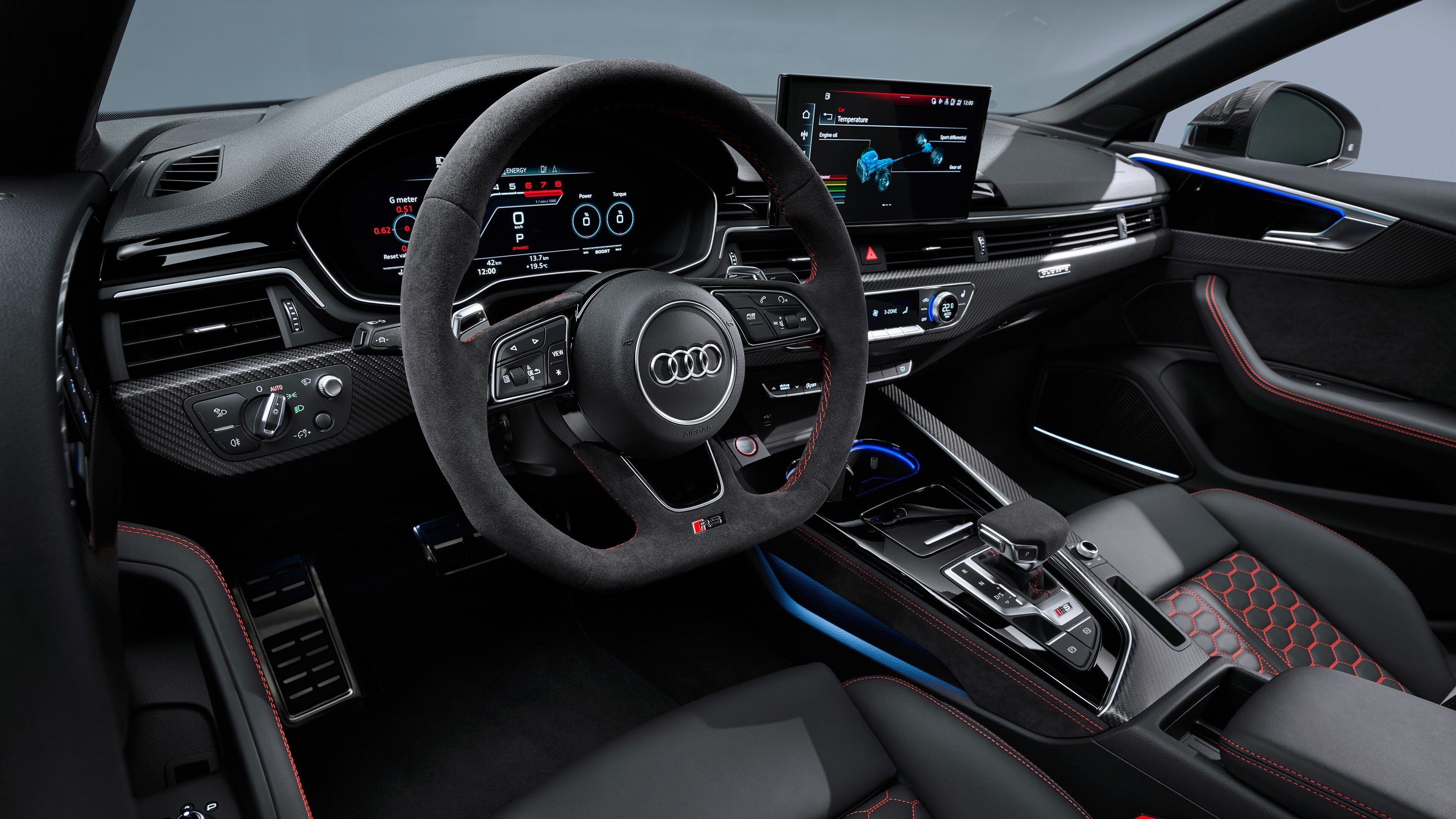 从玻璃人到征服者，基耶萨生涯之夜照亮喀麦隆友谊赛迷雾