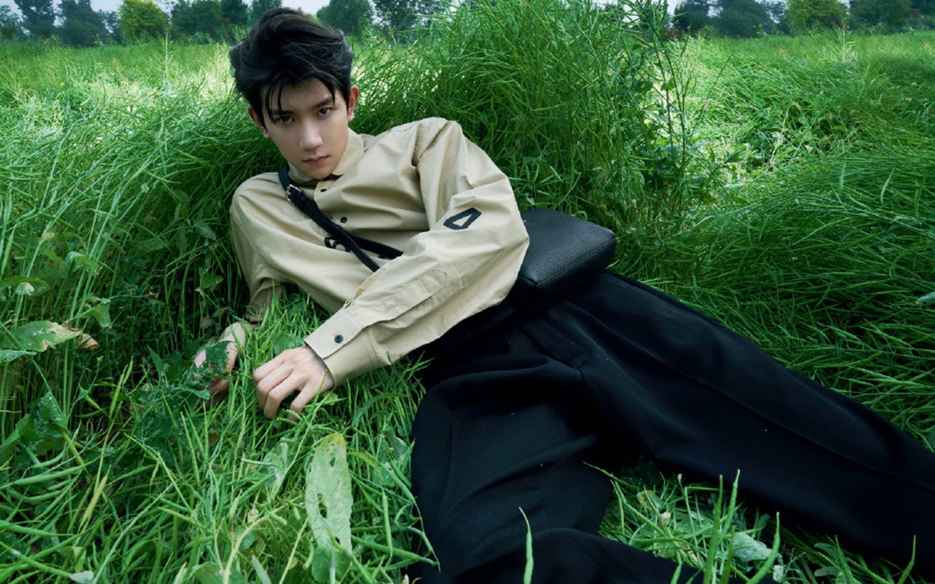 欧冠半决赛焦点战，灰熊硬仗取胜湖人，NBA赛场上的欧洲巅峰对决